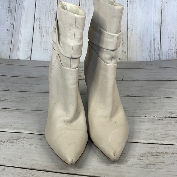 Marc Fisher Pointed Toe Slouchy Cream Ankle Boots - Picture 4 of 14